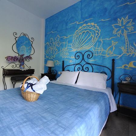 Thalassa Hotel Amoliani Bagian luar foto