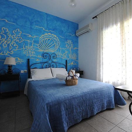 Thalassa Hotel Amoliani Ruang foto